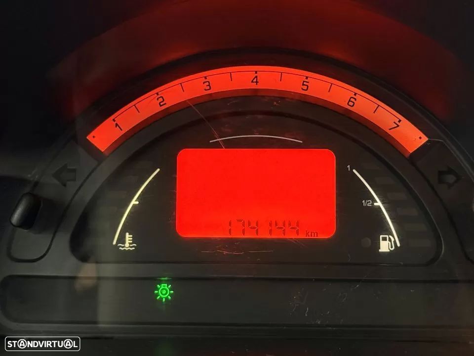 Citroën C3 1.4 16V Exclusive Sensodri. - 12