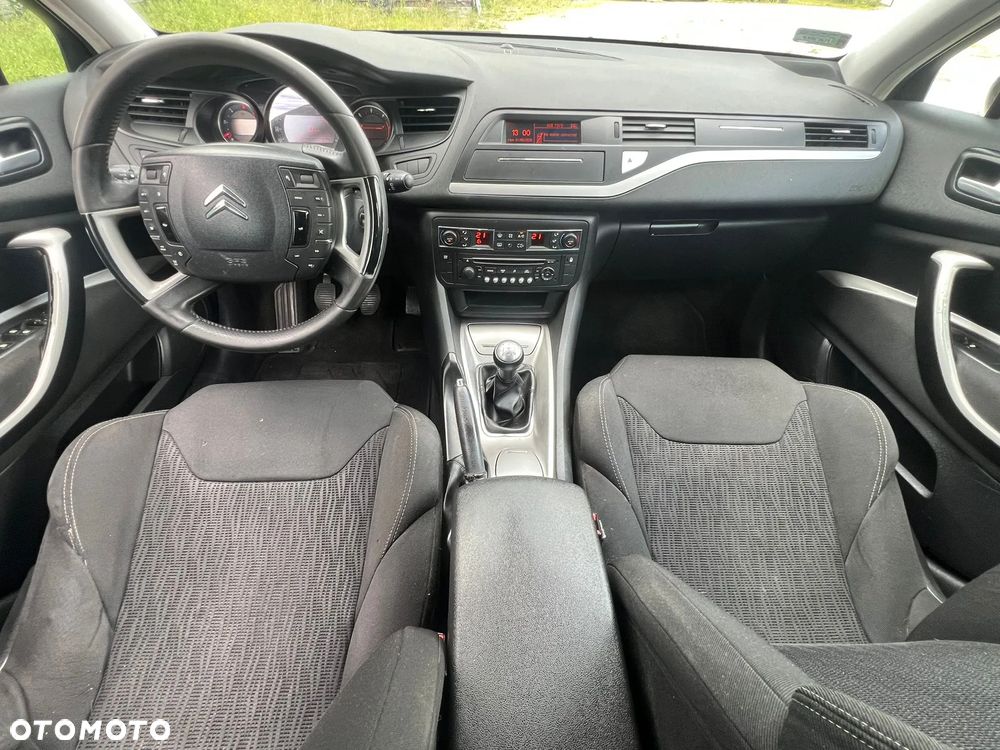 Citroën C5 1.6 HDi Attraction - 16
