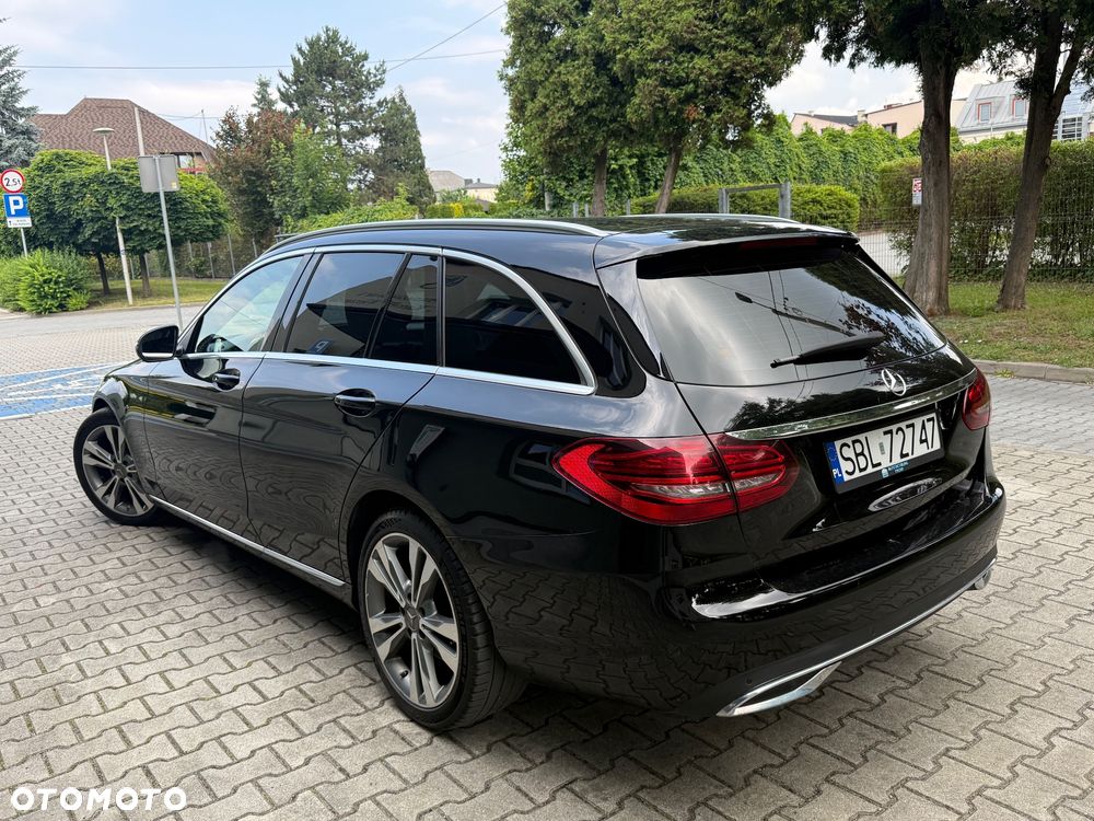 Mercedes-Benz Klasa C 220 d 9G-TRONIC Exclusive - 4