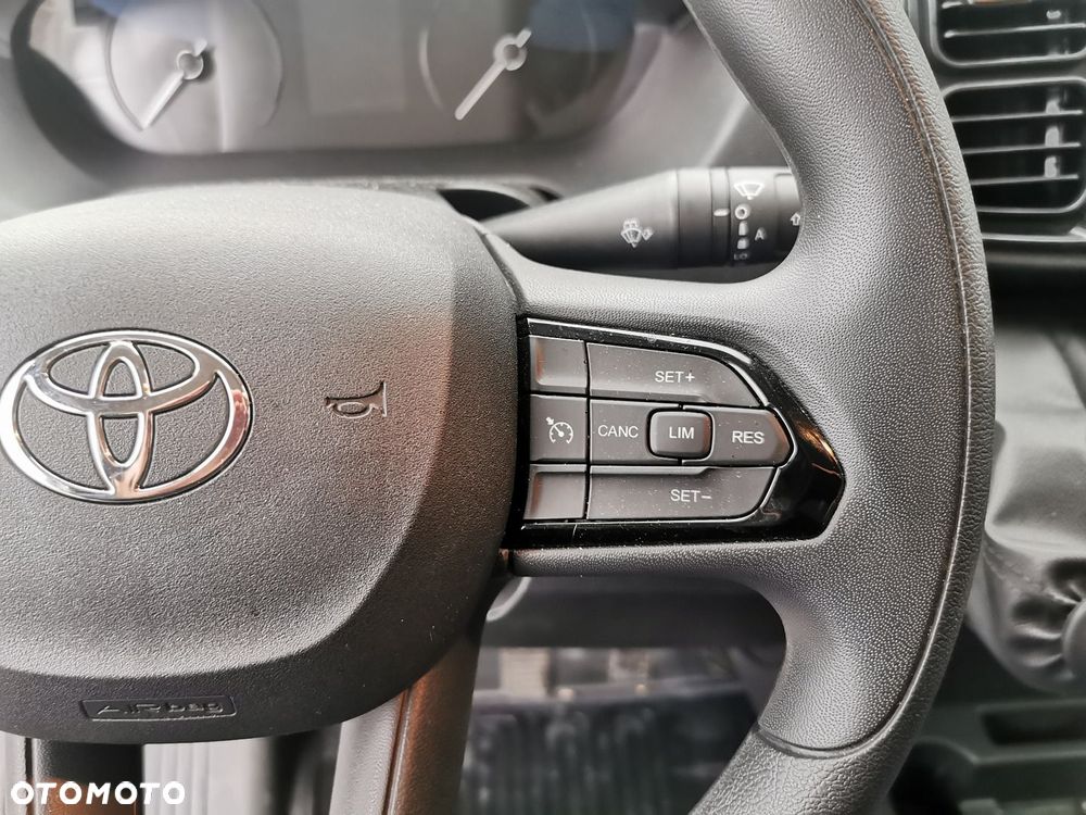 Toyota PROACE - 14
