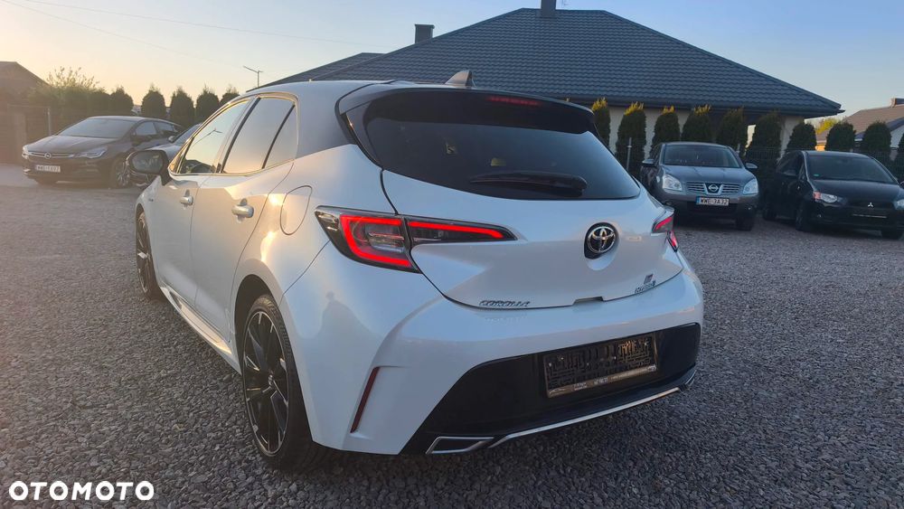 Toyota Corolla 2.0 Hybrid GR Sport - 29