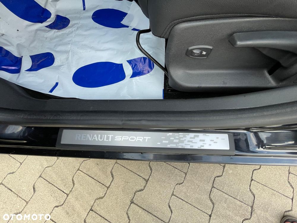 Renault Megane - 24