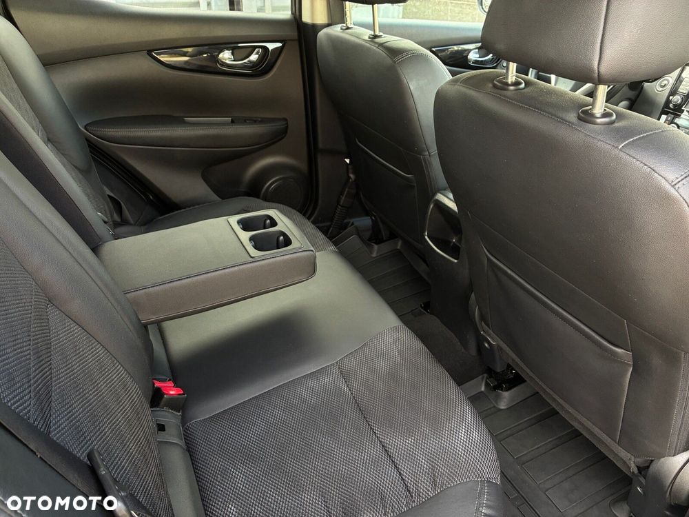 Nissan Qashqai - 23
