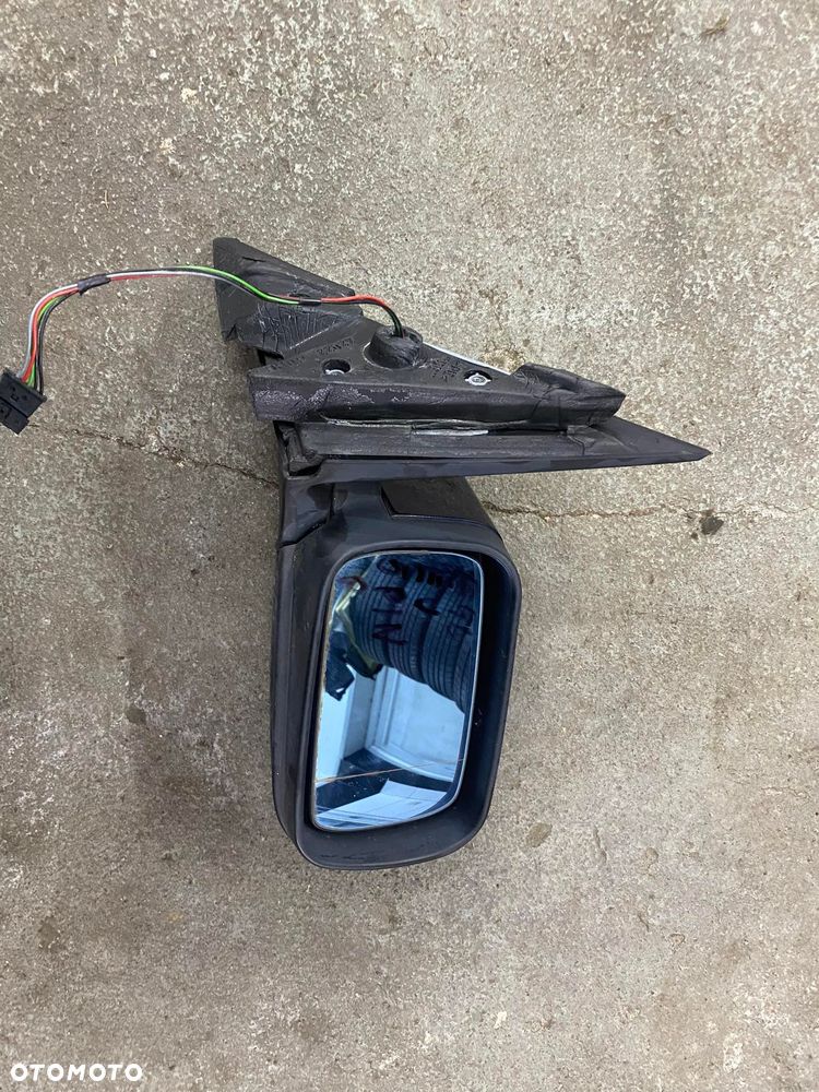BMW E46 LUSTERKO PRAWE 5PIN EU ORIENTBLAU METALIC - 1