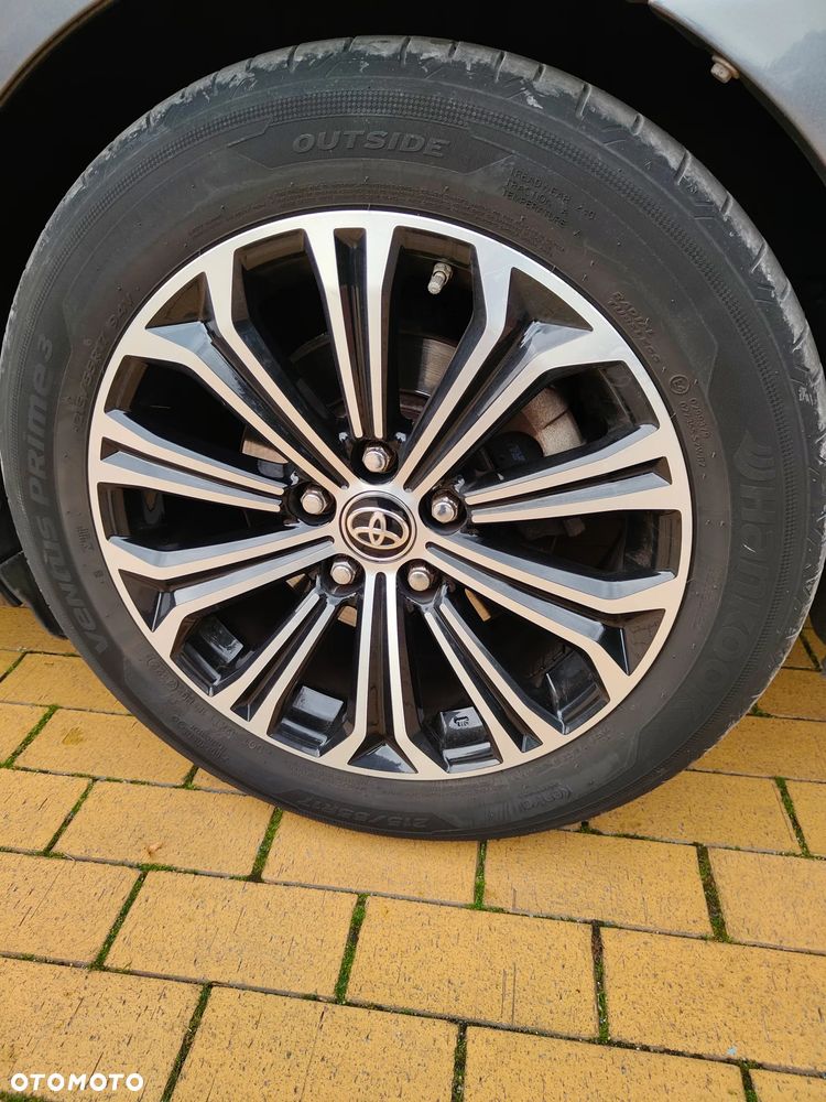 Toyota Avensis 2.0 Sol plus - 28