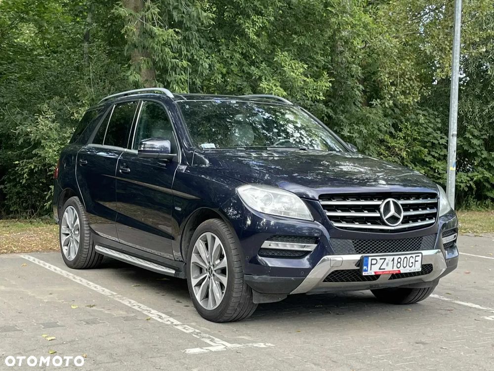 Mercedes-Benz ML 350 BlueTec 4-Matic - 3