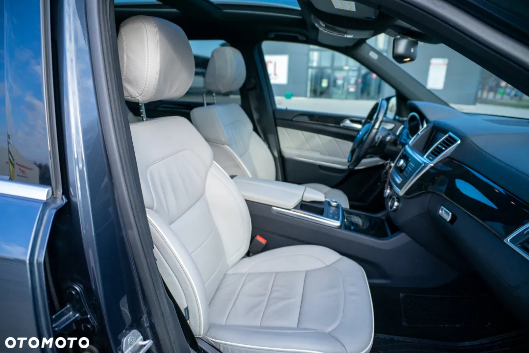 Mercedes-Benz GL 350 BlueTec 4-Matic - 20