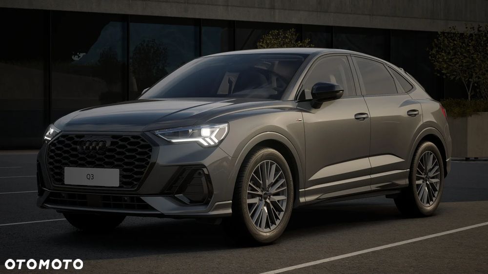 Audi Q3 Sportback - 13