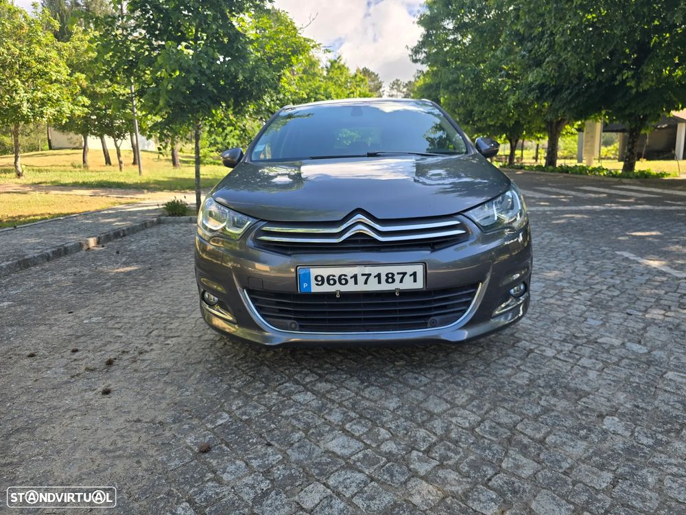 Citroën C4 1.2 PureTech Shine EAT6 - 2