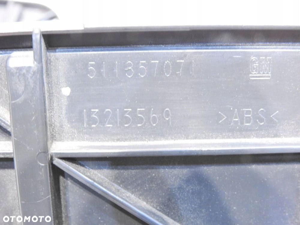 WYKŁADZINA PODŁOGA BAGAŻNIKA OPEL MERIVA A - 5