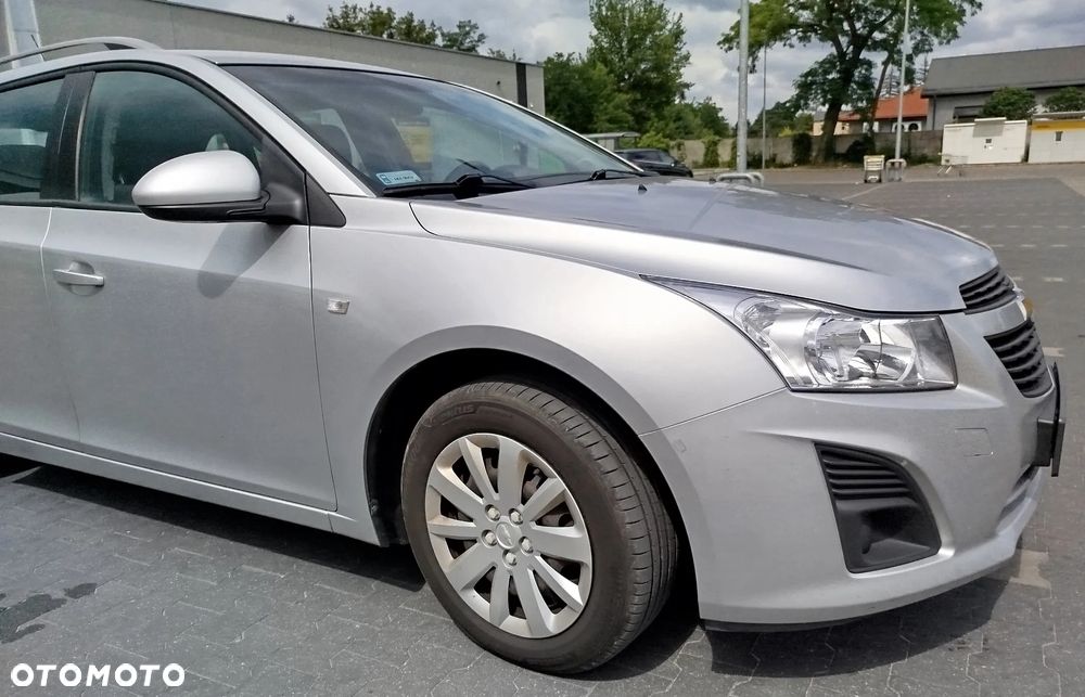Chevrolet Cruze 1.6 LS - 7