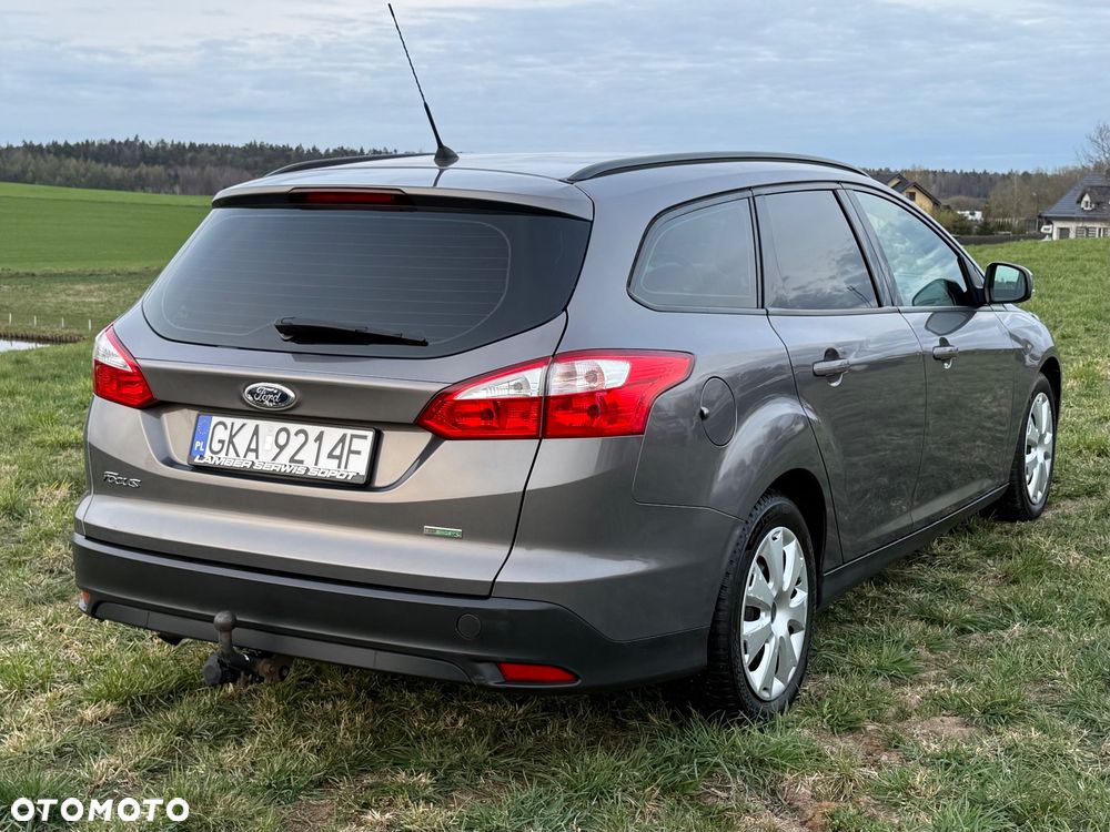 Ford Focus - 13