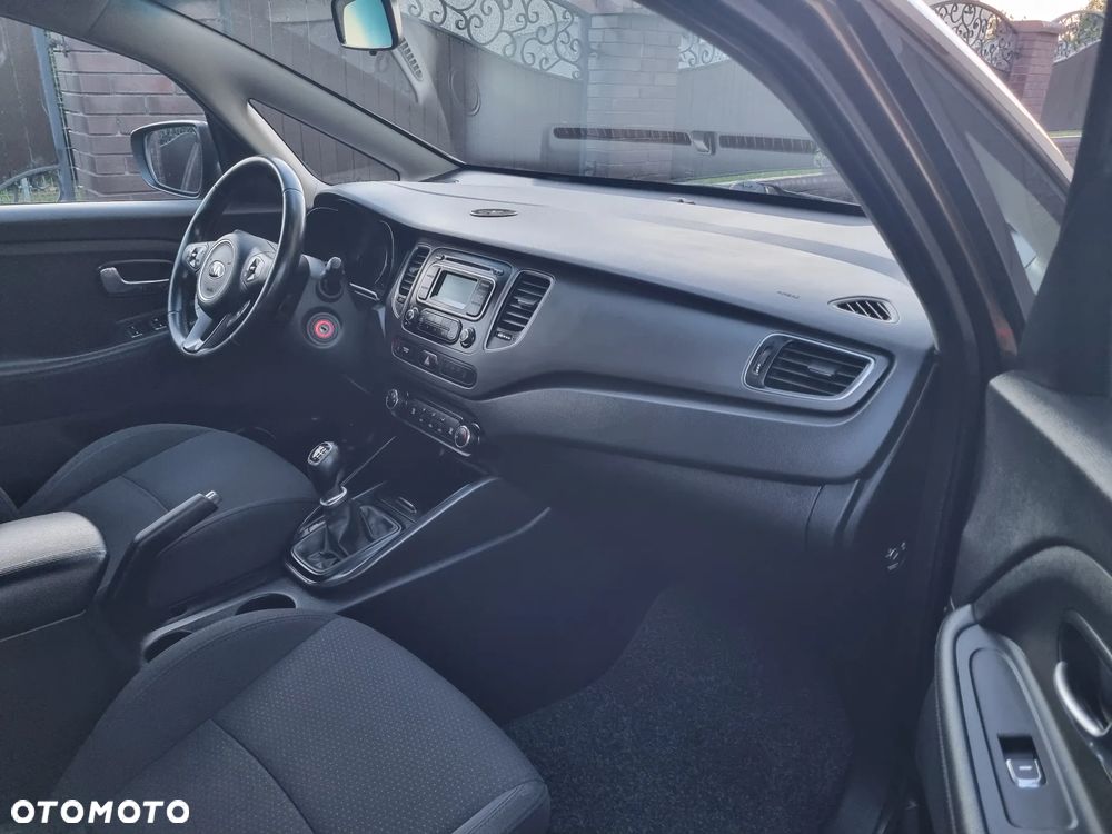 Kia Carens 1.7 CRDi 115 Fifa World Cup Edition - 21