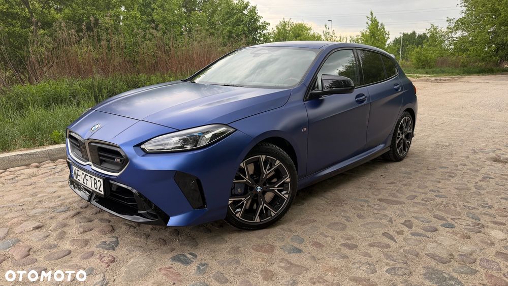 BMW 1M ver-m135i-xdrive - 1