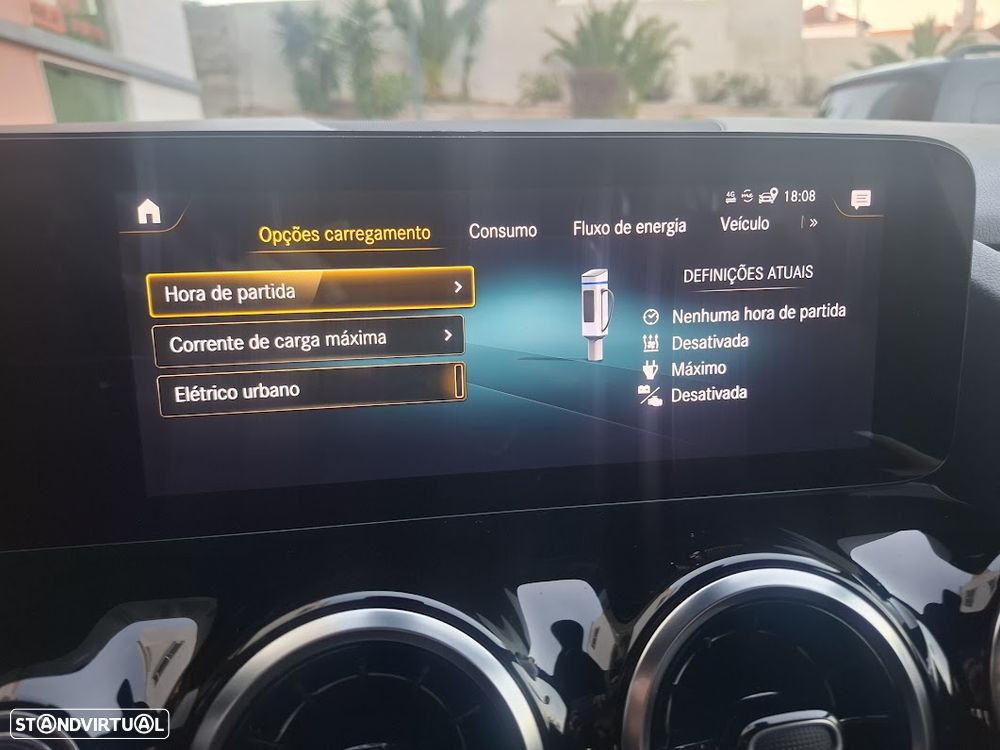 Mercedes-Benz GLA 250 e 8G-DCT AMG Line - 19