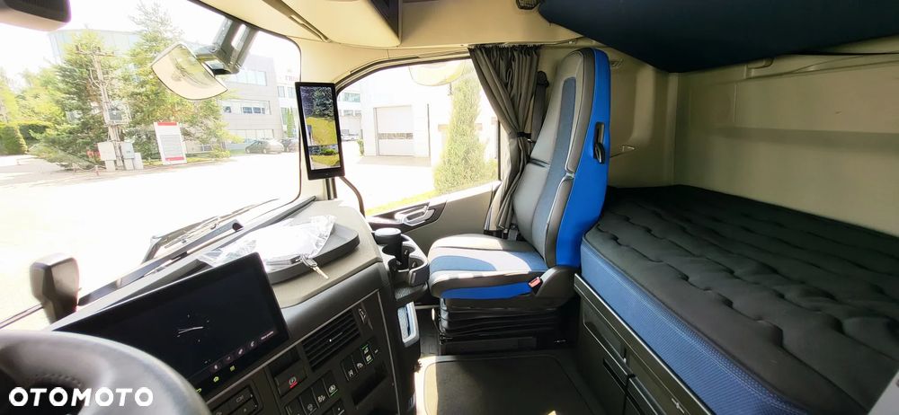 Volvo FH 500, Globetrotter XL - 19