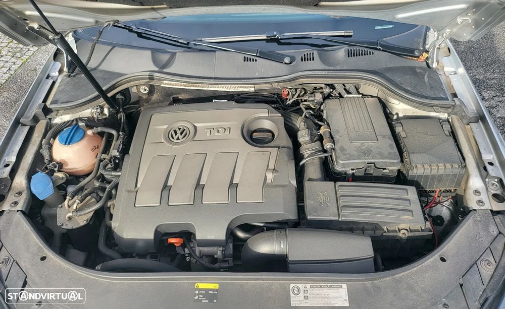 VW Passat Variant 1.6 TDI BlueMotion - 20