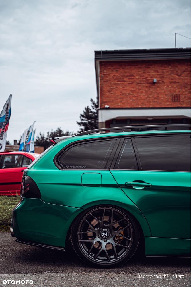 BMW Seria 3 325d - 2