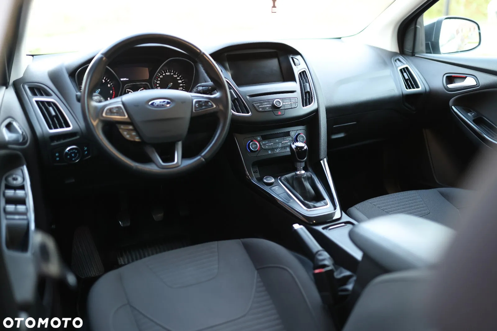 Ford Focus 1.5 EcoBoost Start-Stopp-System Titanium - 15
