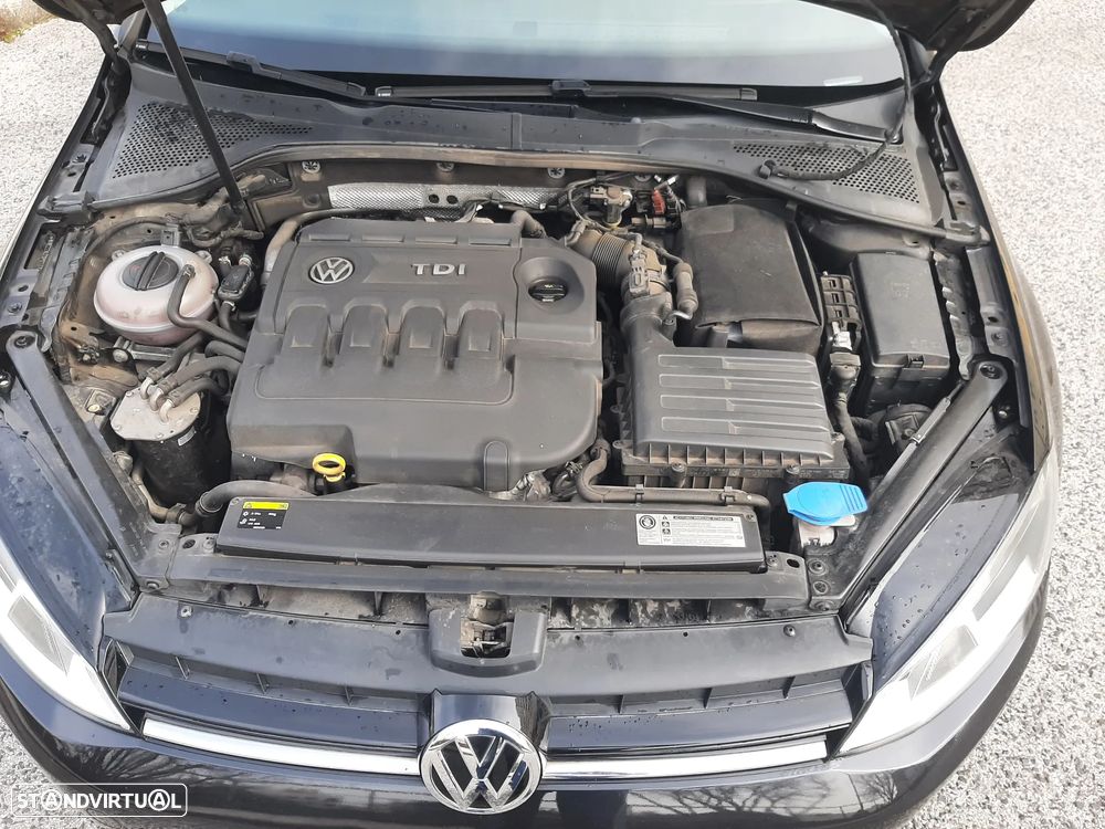 VW Golf 1.6 TDI BlueMotion DSG Comfortline - 27