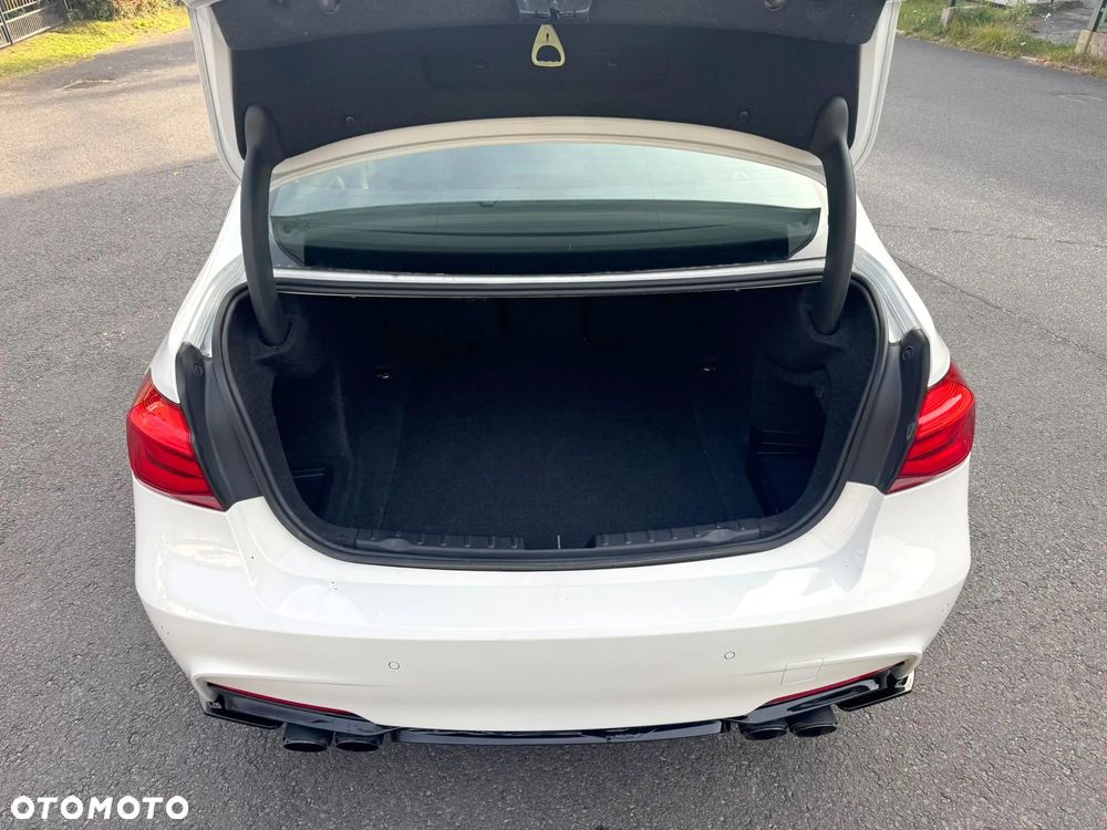 BMW Seria 3 - 28