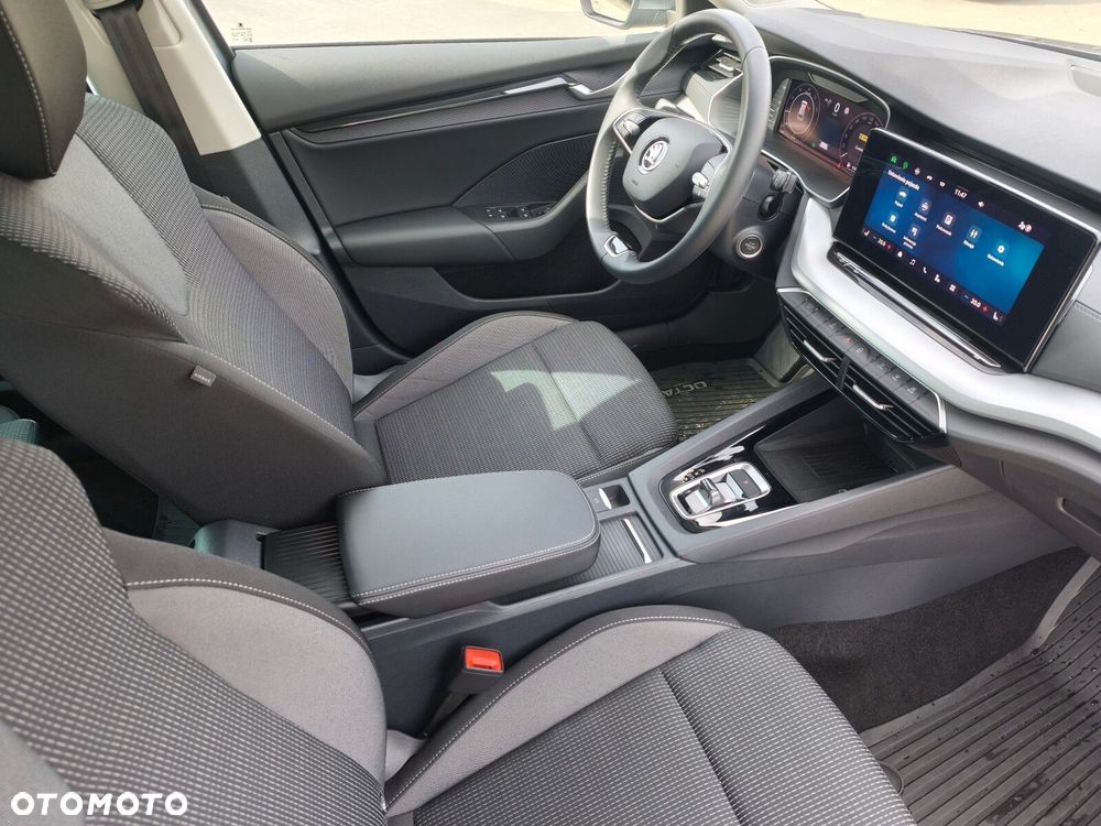 Skoda Octavia 1.5 TSI mHEV Selection DSG - 18