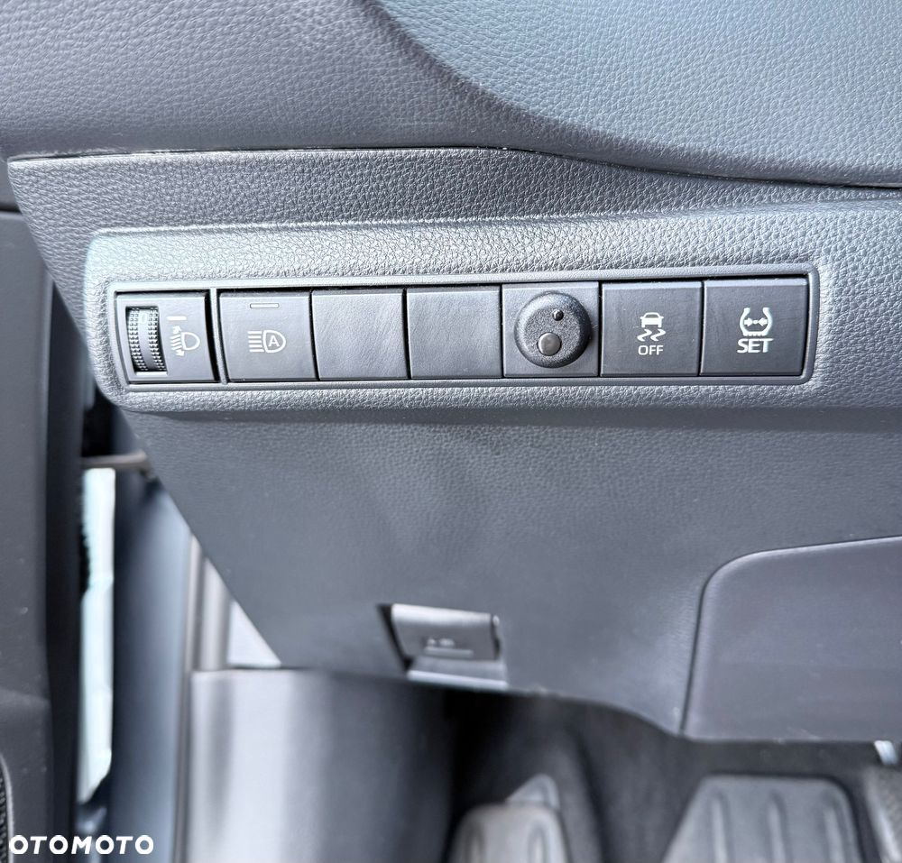 Toyota Corolla 1.8 Hybrid GPF Comfort - 11