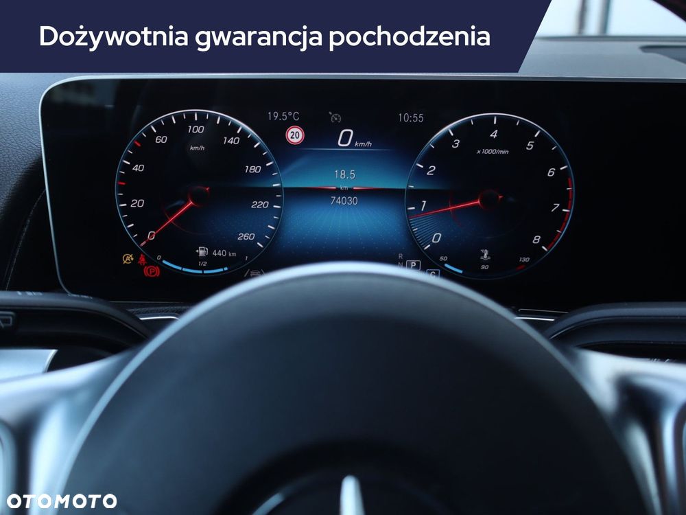 Mercedes-Benz GLB - 13