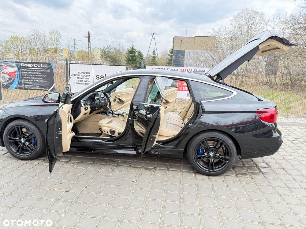 BMW Seria 3 330i xDrive M Sport - 16