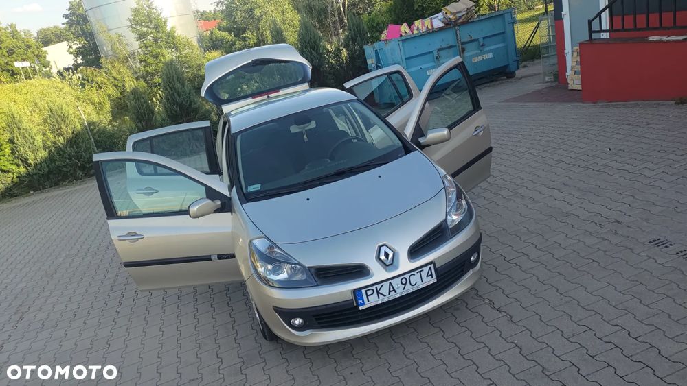 Renault Clio 1.5 dCi Expression - 23