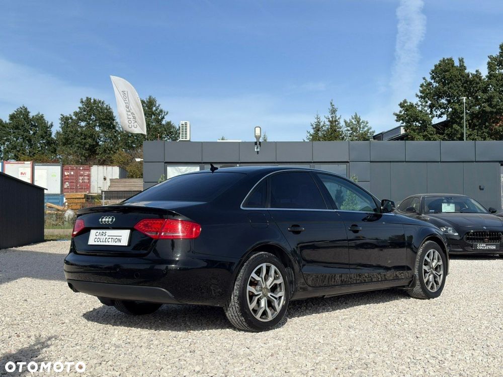 Audi A4 - 4