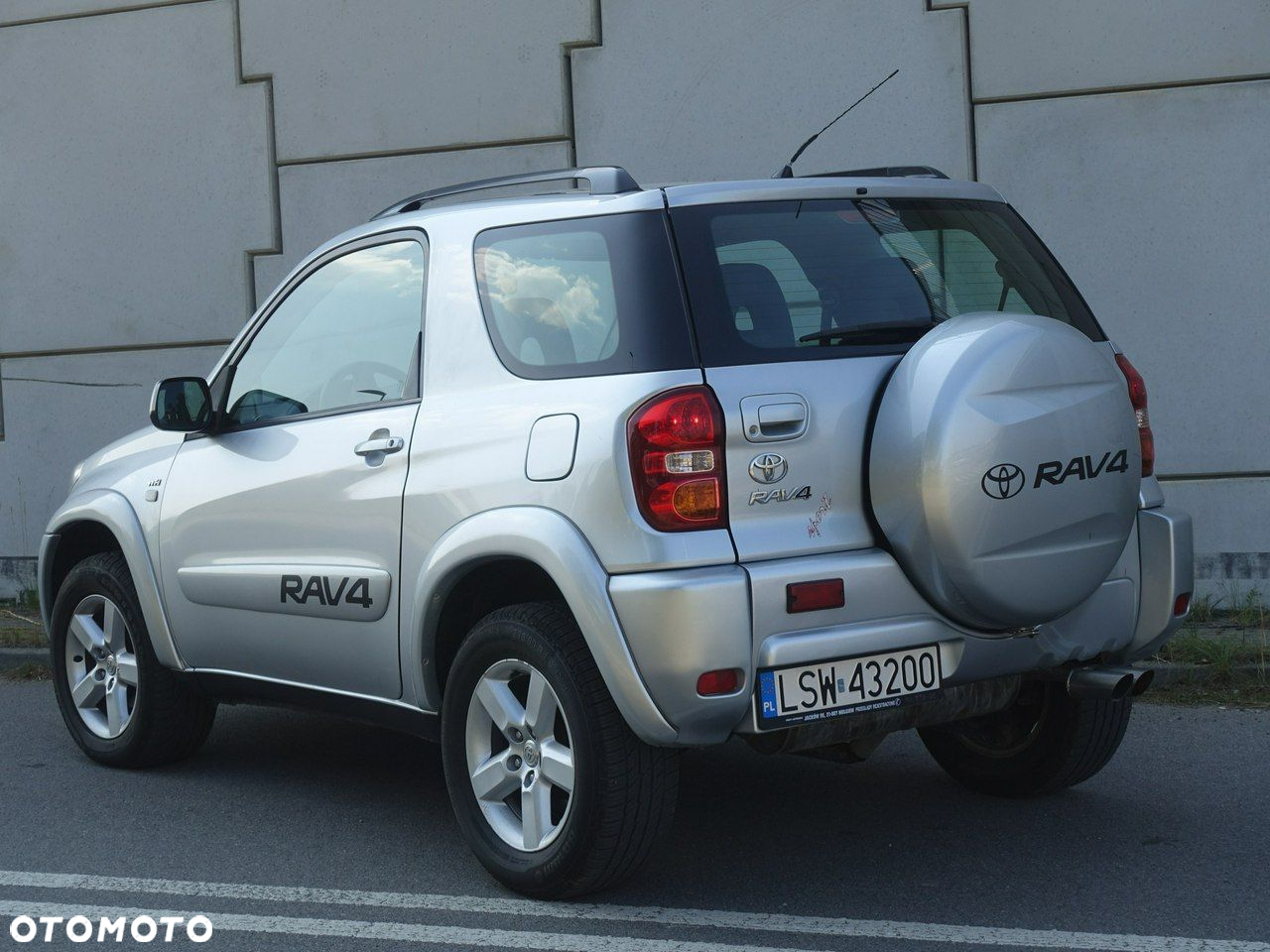 Toyota RAV4 - 7