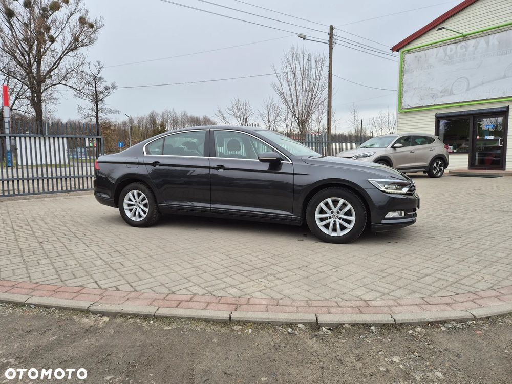 Volkswagen Passat 1.6 TDI BMT Comfortline - 7