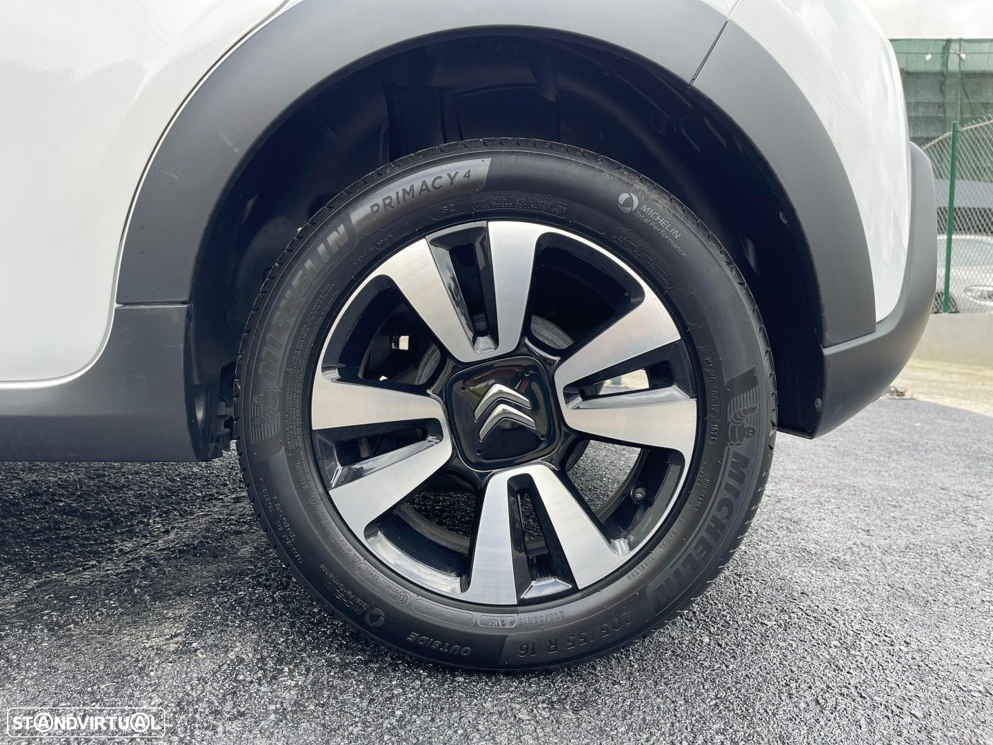 Citroën C3 Pure Tech S&S Shine - 9
