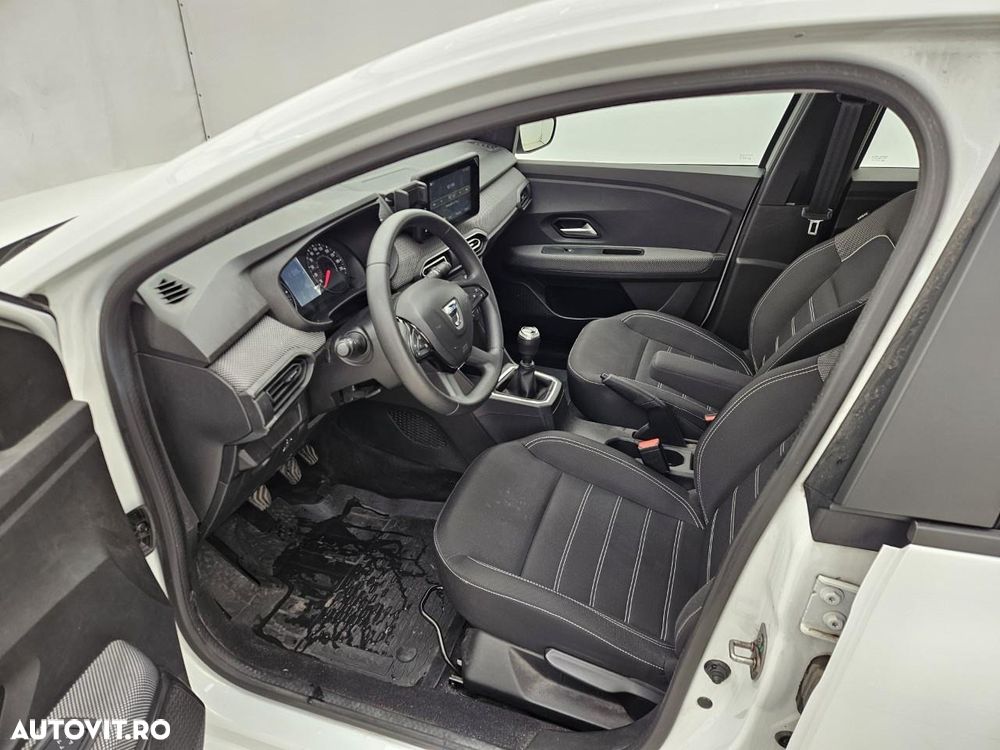 Dacia Logan TCe 90 MT6 Comfort - 9