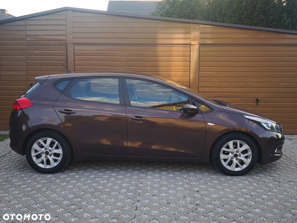 Kia Ceed 1.4 CVVT Vision - 11