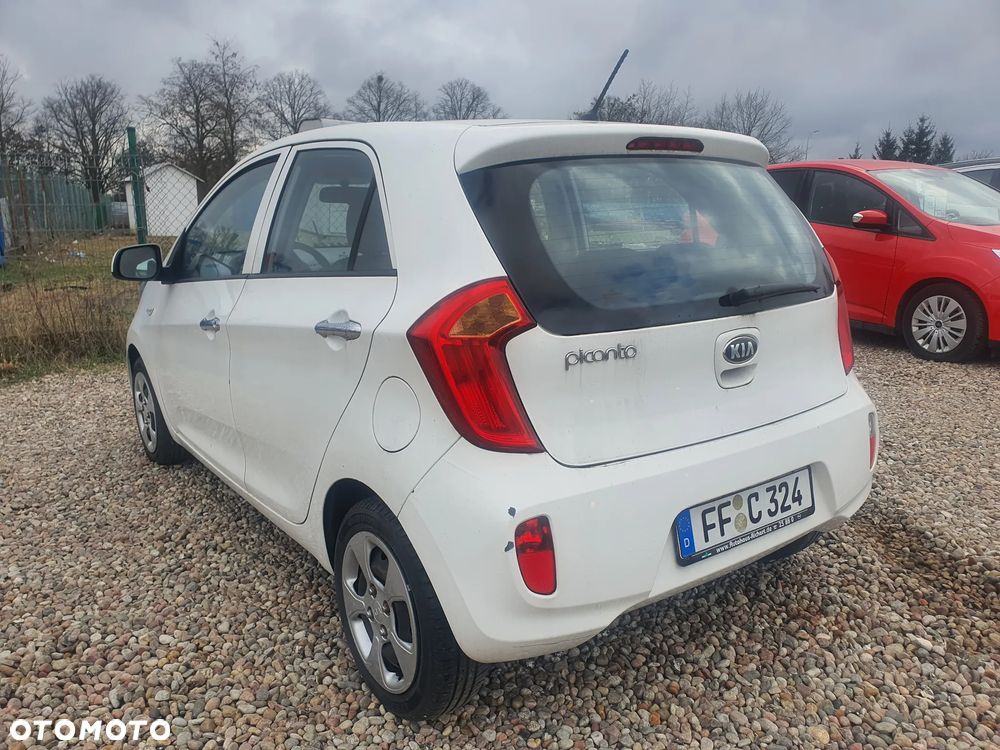 Kia Picanto - 1