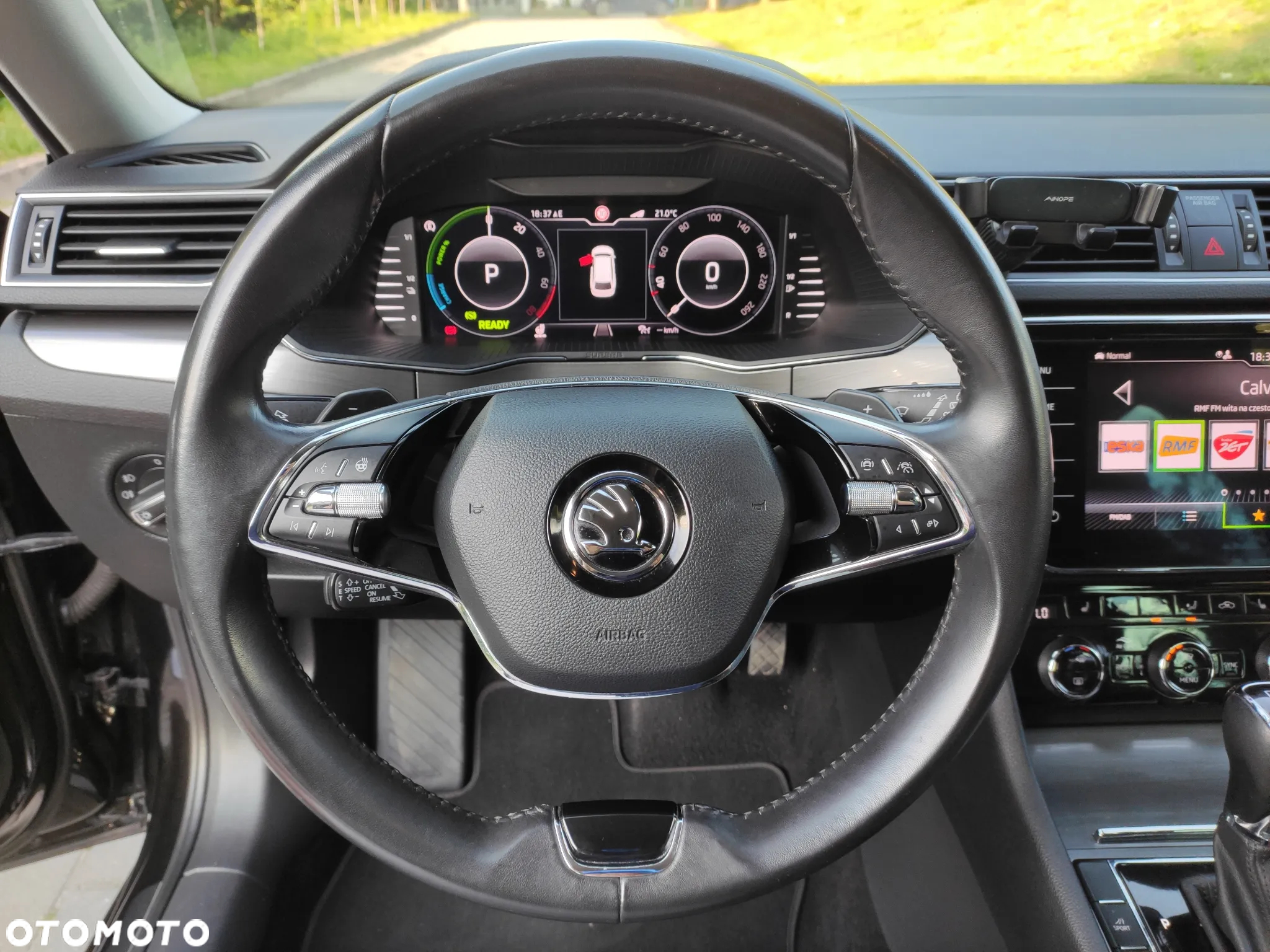 Skoda Superb 1.4 TSI iV DSG Ambition - 11