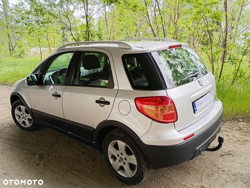 Fiat Sedici - 1