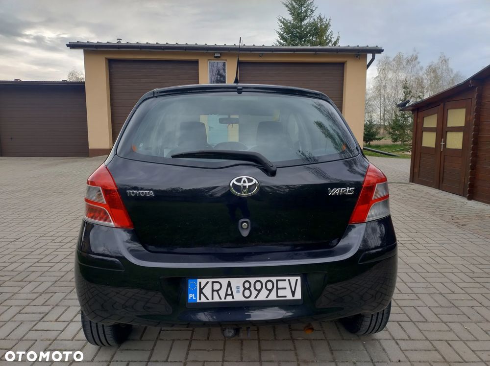 Toyota Yaris 1.33 Active - 8