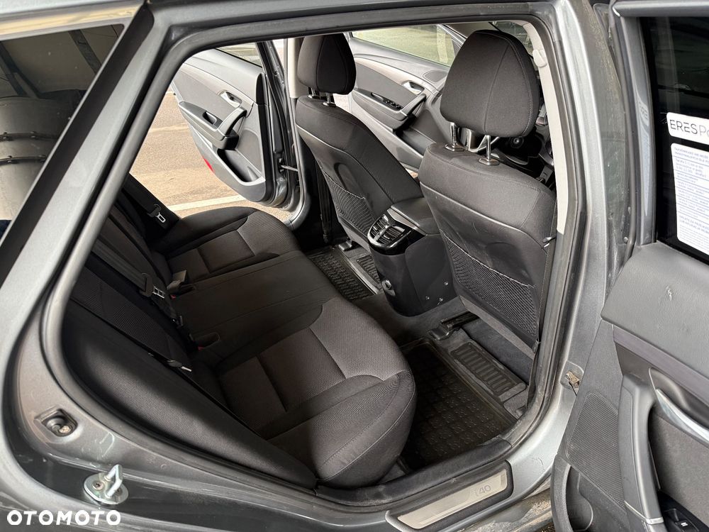Hyundai i40 - 17