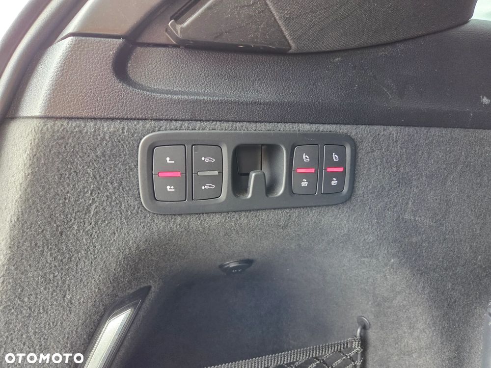 Audi Q7 - 36
