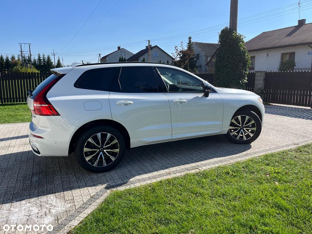 Volvo XC 60 B5 B AWD Plus Dark - 9