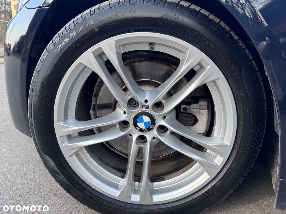BMW Seria 5 518d M Sport - 7