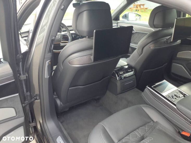 Audi A8 - 18