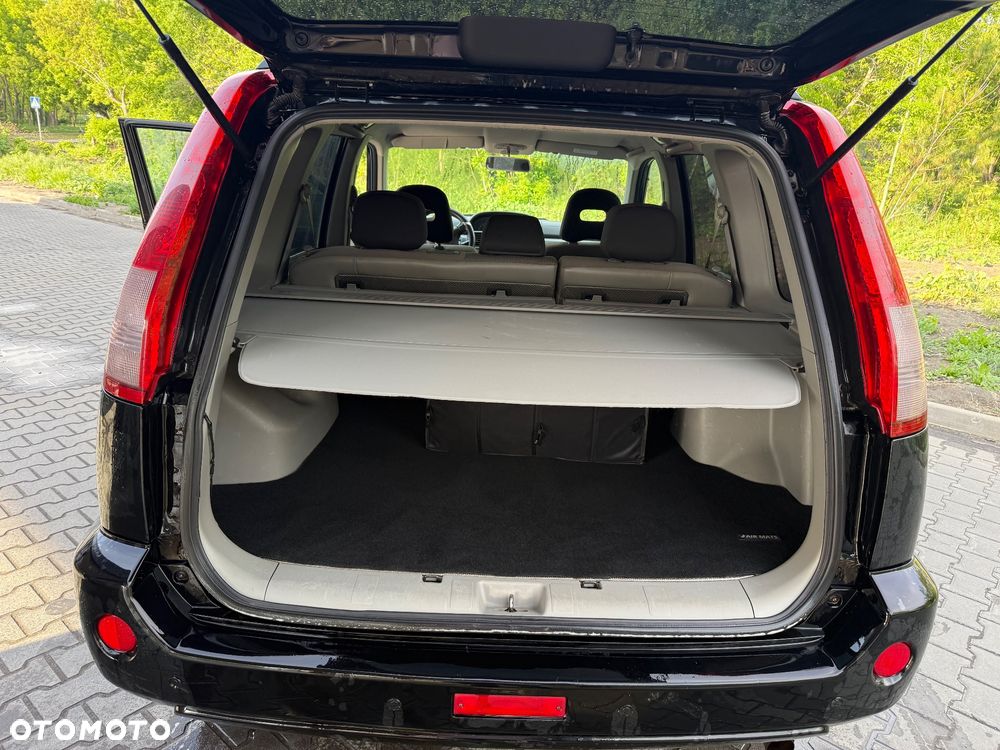 Nissan X-Trail - 11