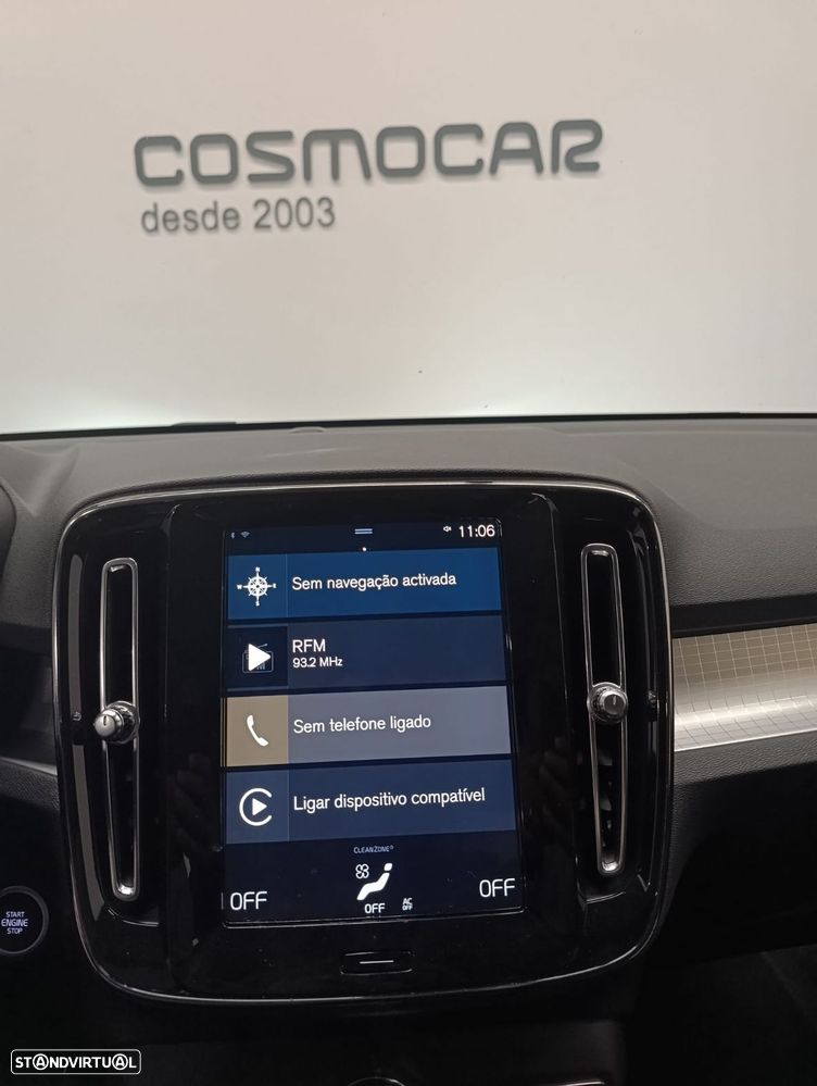 Volvo XC 40 1.5 T2 Momentum Core Geartronic - 14