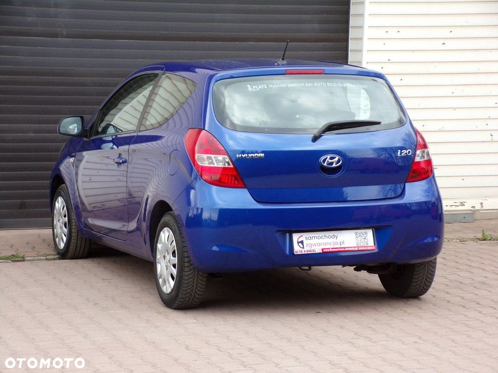Hyundai i20 - 15