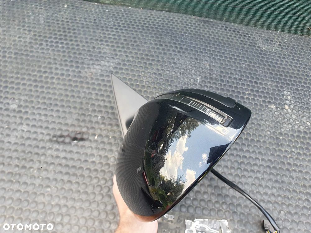Lusterko Zewnetrzne Prawe LZ9Y 6 pin Czarne UK Angielskie AUDI A4 B8 - 9