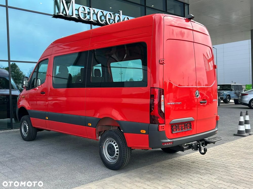 Mercedes-Benz Sprinter Standard SELECT AWD 9G-Tronic 907.233 - 4